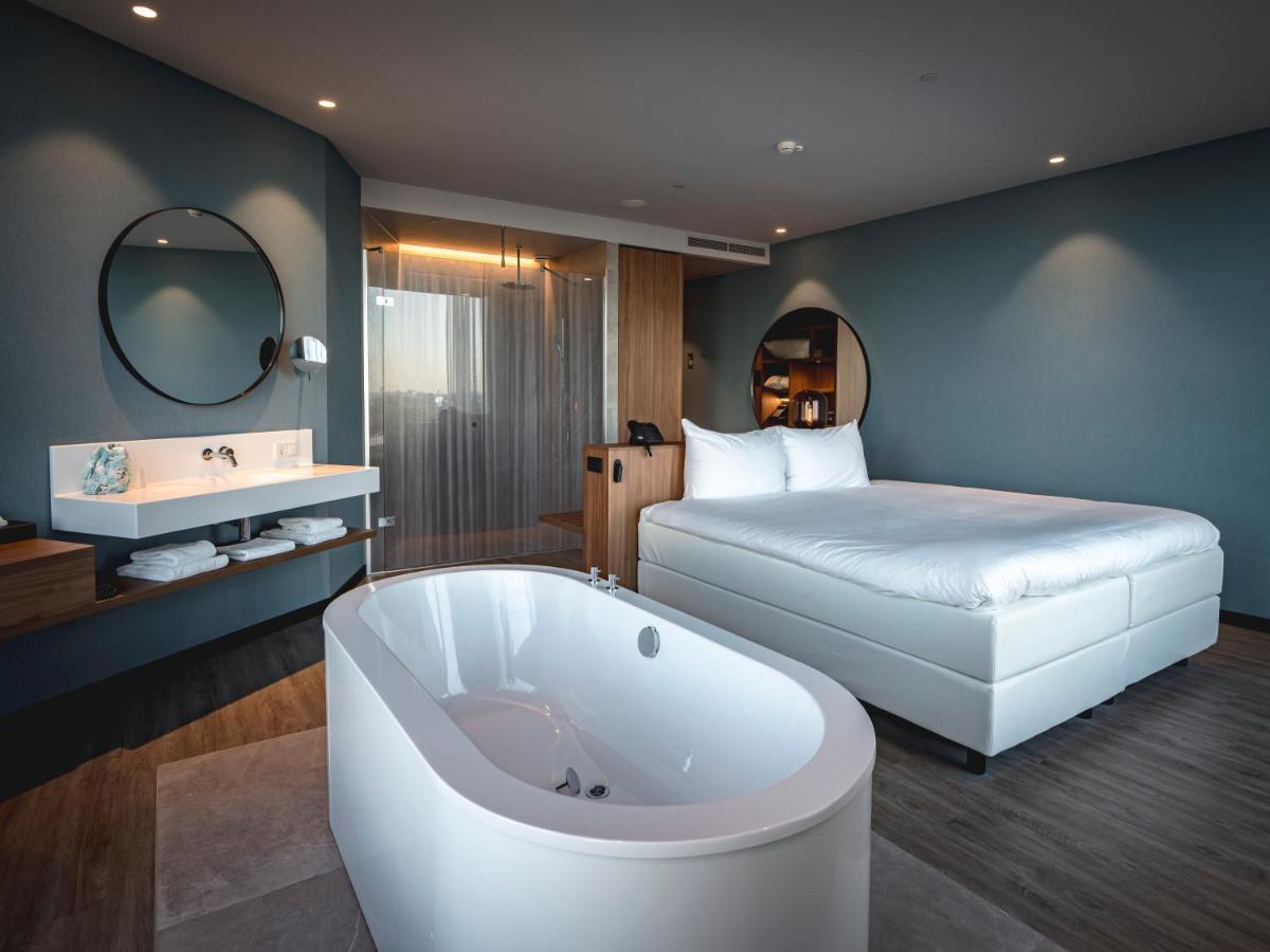 Van Der Valk Hotel Amsterdam Zuidas -Rai Εξωτερικό φωτογραφία