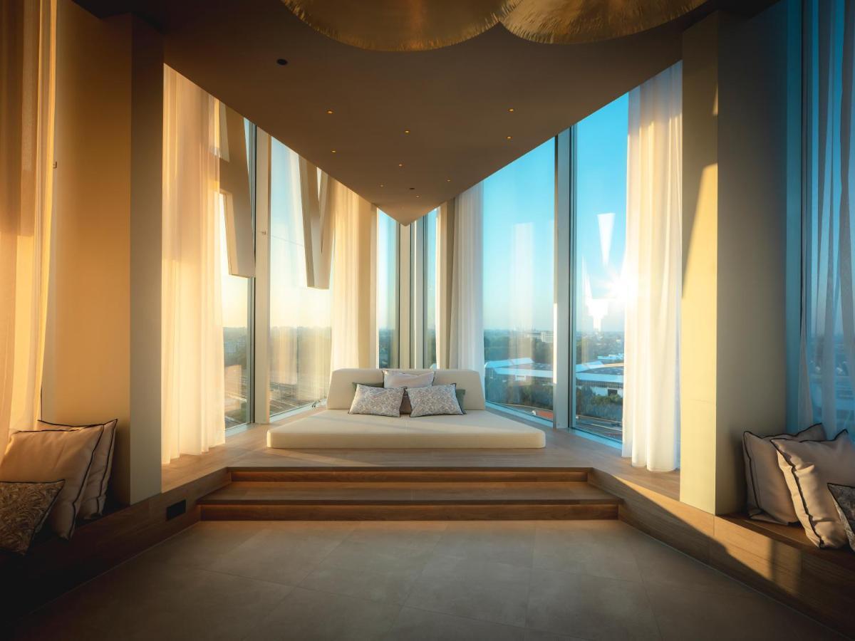 Van Der Valk Hotel Amsterdam Zuidas -Rai Εξωτερικό φωτογραφία