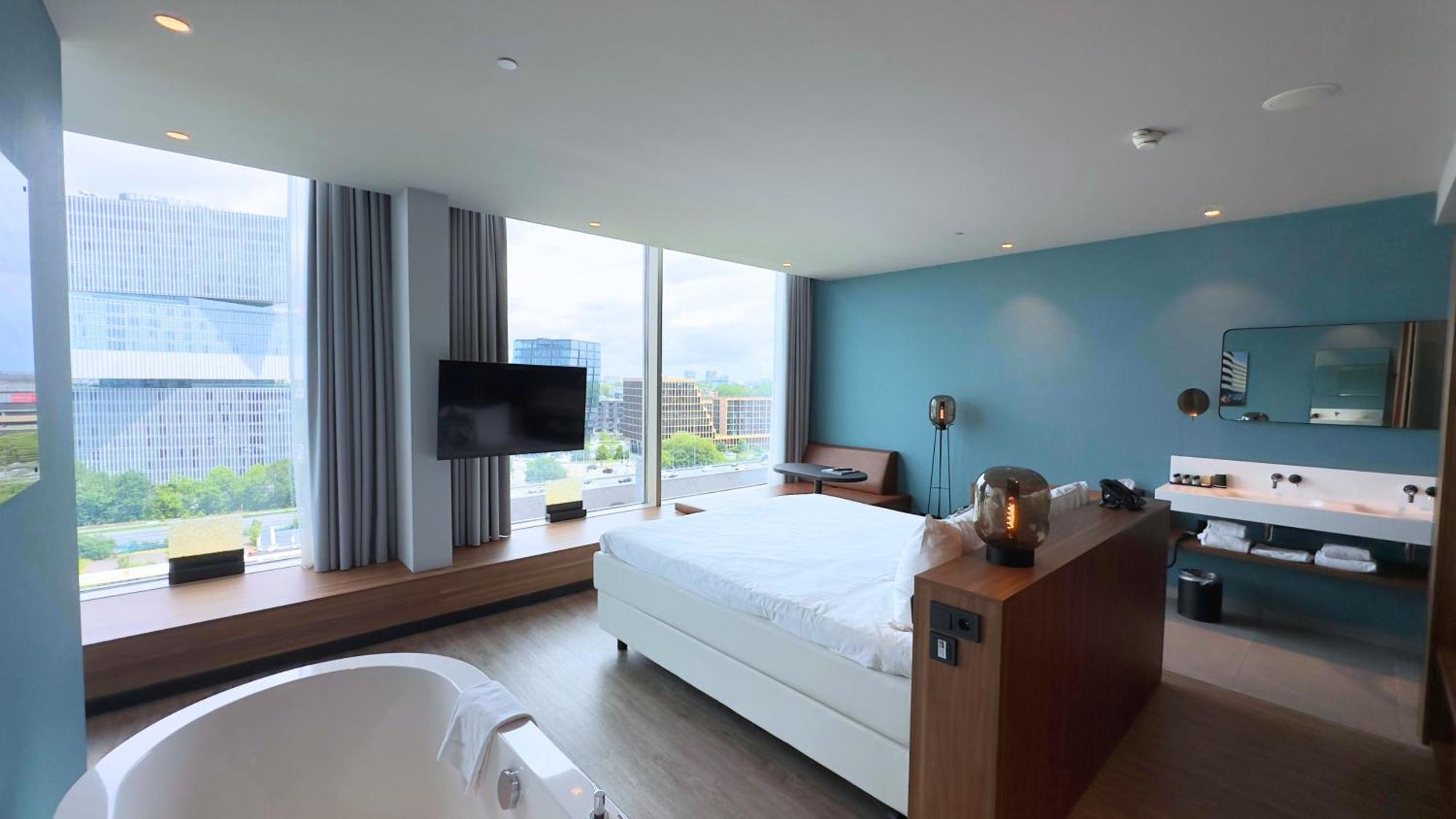 Van Der Valk Hotel Amsterdam Zuidas -Rai Εξωτερικό φωτογραφία