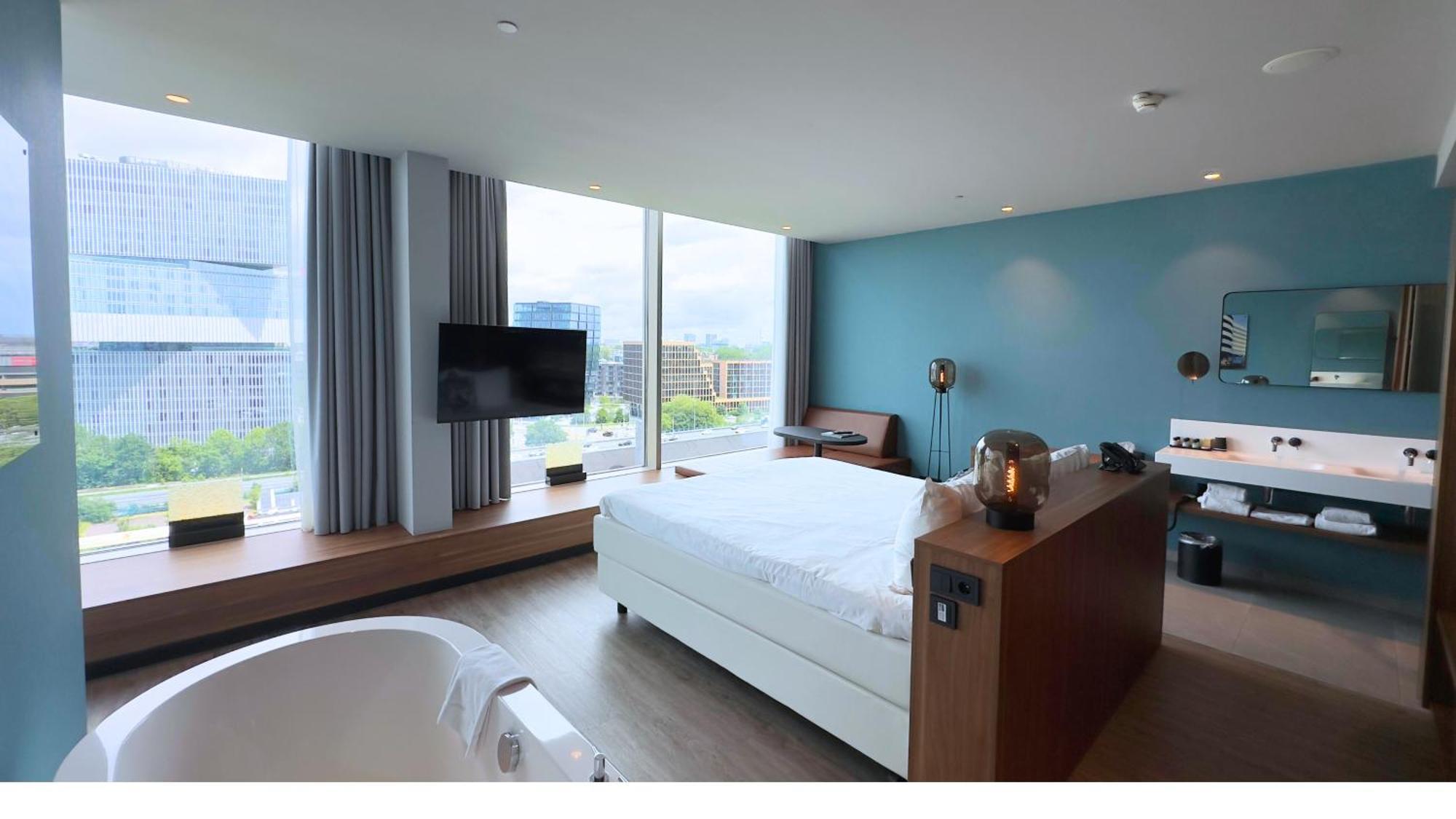 Van Der Valk Hotel Amsterdam Zuidas -Rai Εξωτερικό φωτογραφία